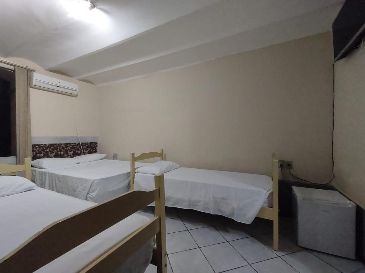 Hotel Castelo ซังตานา โด ลิฟวราเมงโต ภายนอก รูปภาพ
